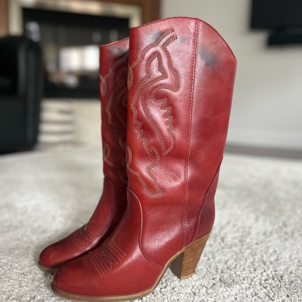 Hanna Vintage Red Leather Heeled Boots (Size 9)